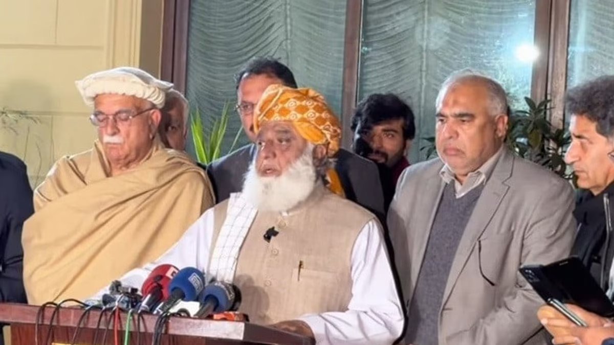 Opposition alliance upto parliament level is formed, says Kamran Murtaza