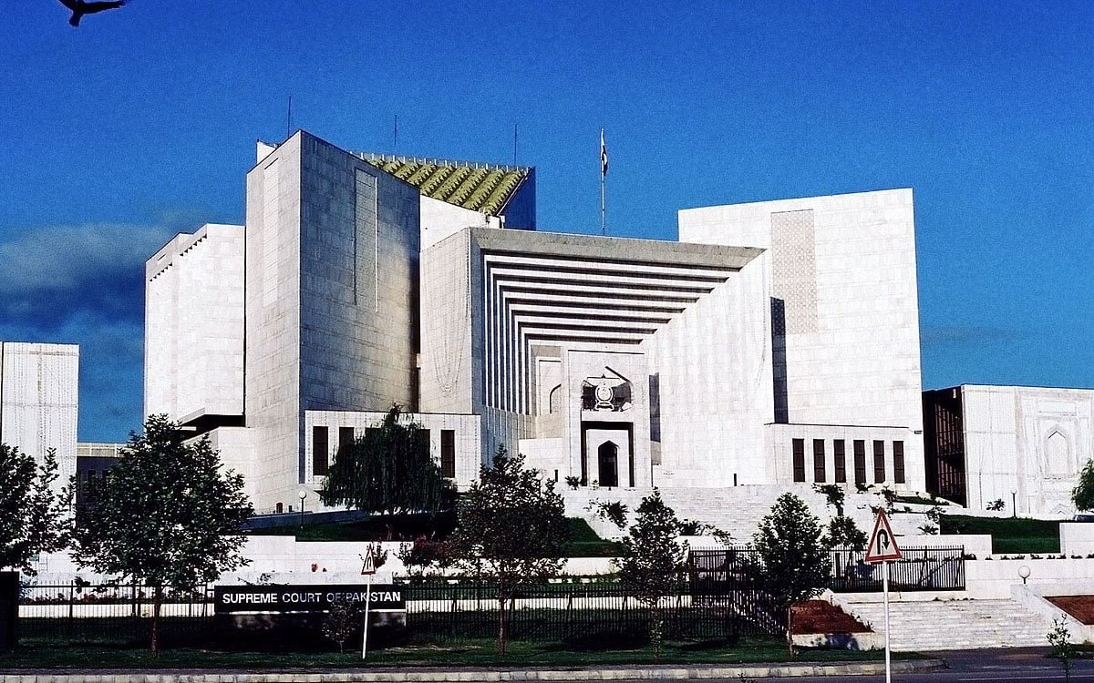 SC 'returns' review petition against PTI founder’s hospital shift order