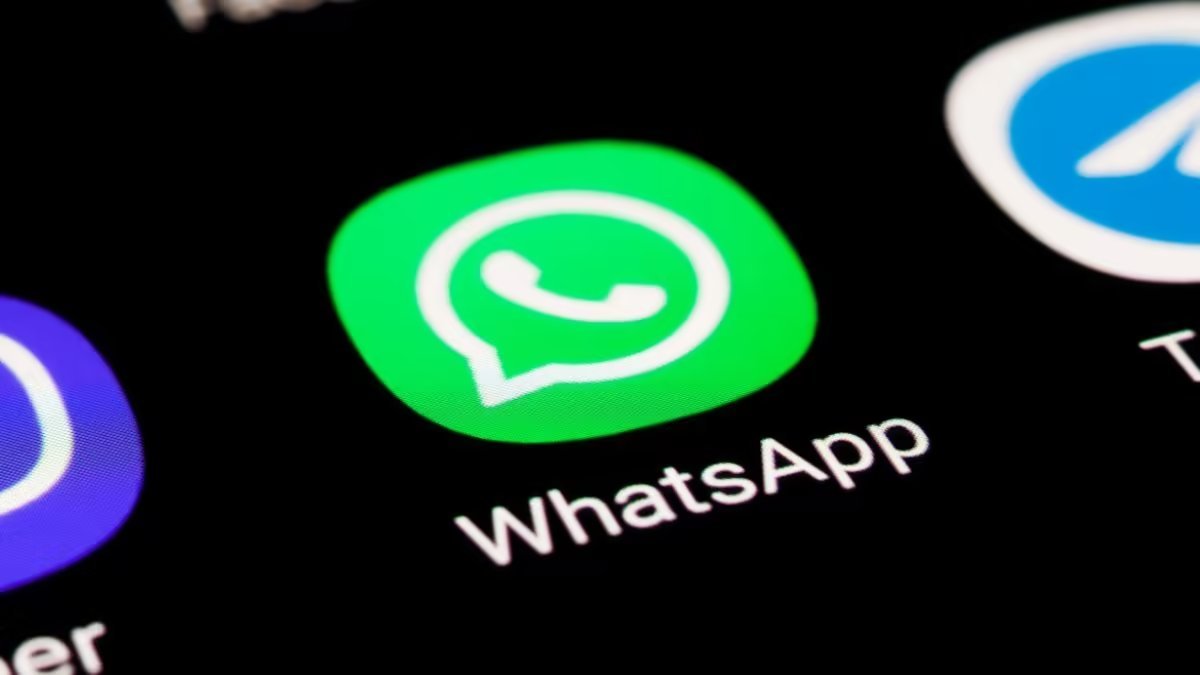 WhatsApp parcel scam targets women in Pakistan