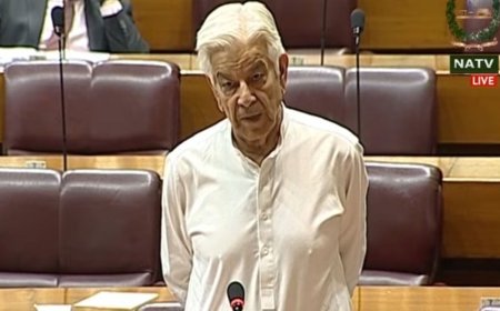 “What goes around comes around,” Khawaja Asif says over PTI founder’s return to Adiala
