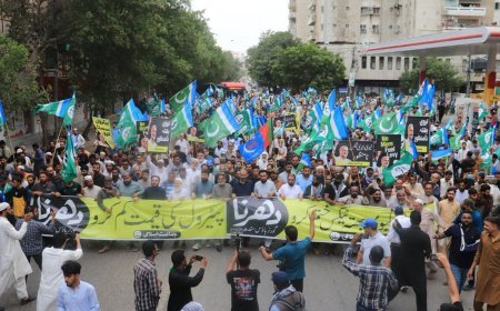 Karachi traffic police issue advisory as JI sit-in enters second day