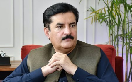 PTI workers can hang upside down, but founder’s release impossible: Faisal Kundi