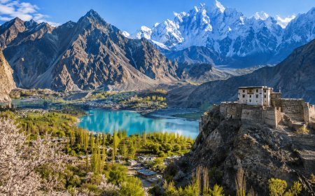Hunza Valley: A Breathtaking Paradise in Northern Pakistan