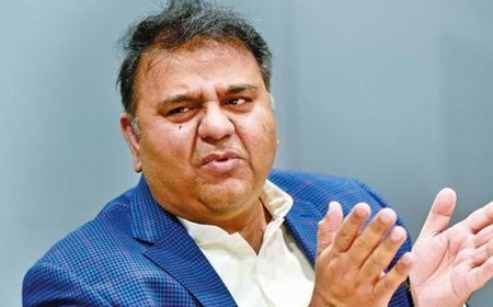 Fawad Chaudhry urges further dialogue between Govt and PTI after deadlock